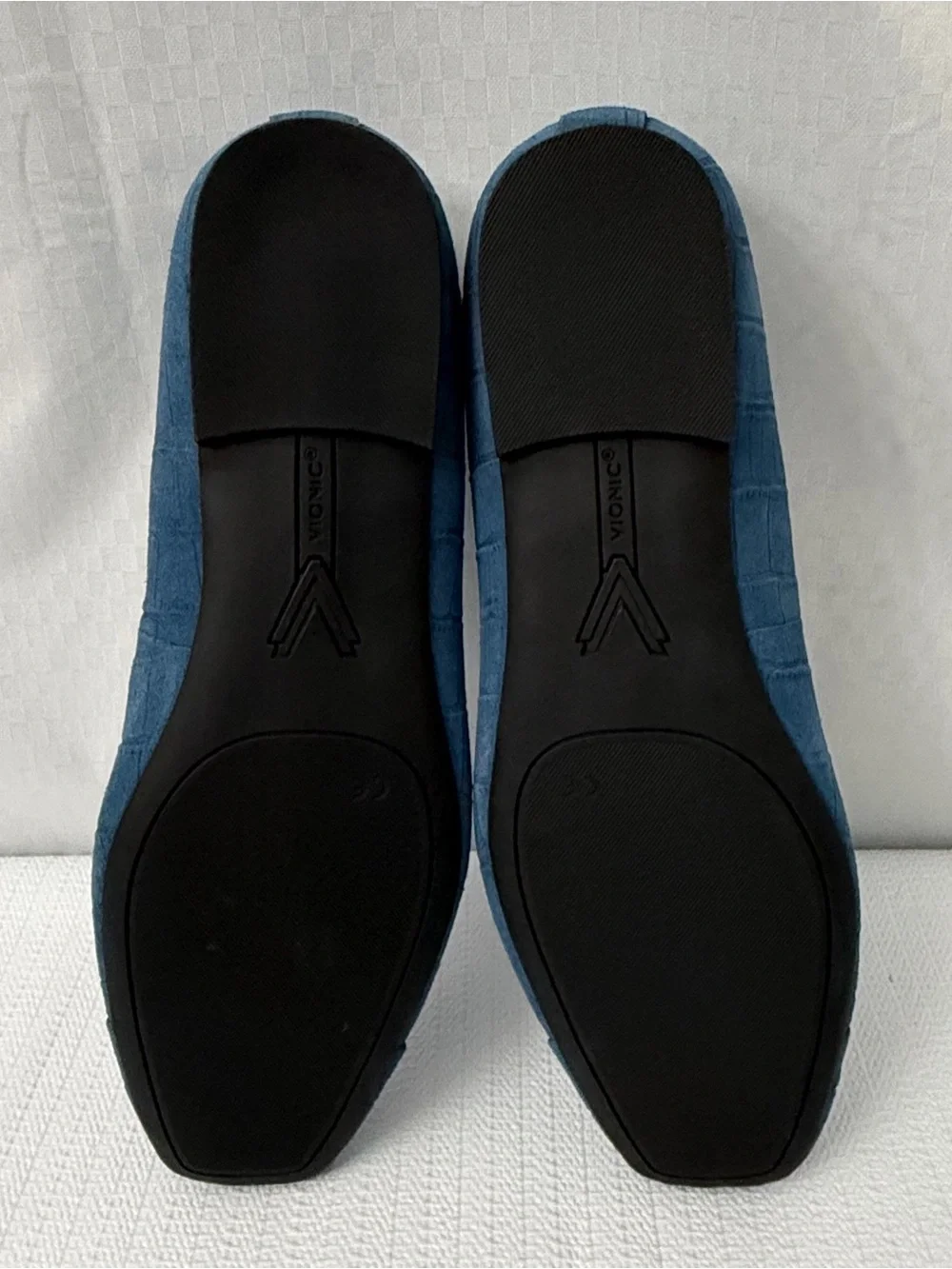 Vionic new without